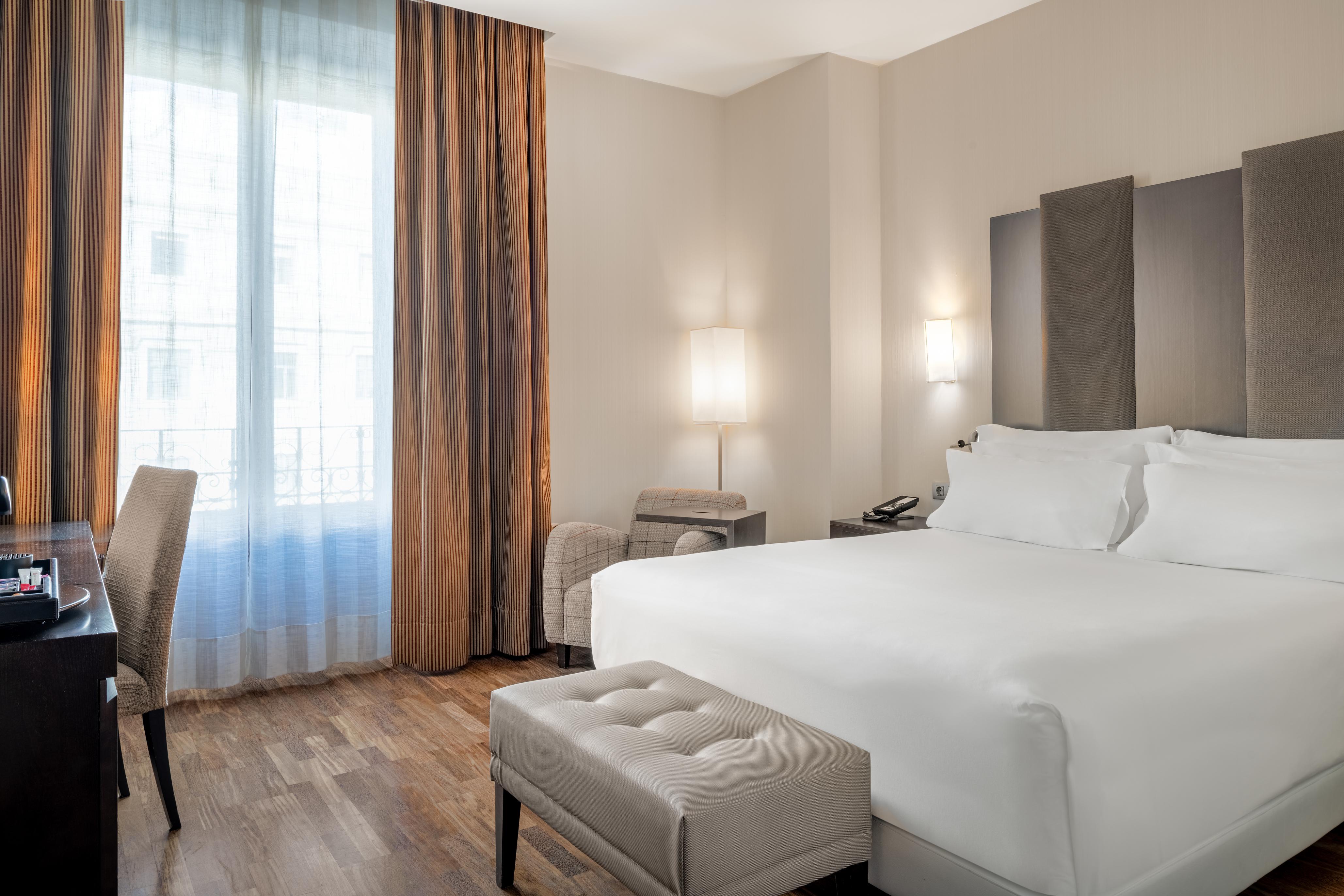Nh Collection Victoria Hotel Granada Luaran gambar