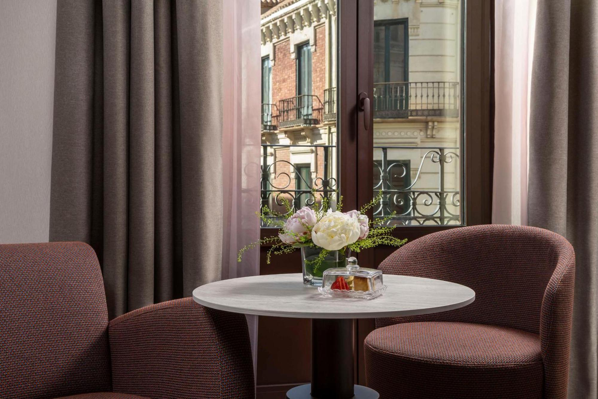 Nh Collection Victoria Hotel Granada Luaran gambar